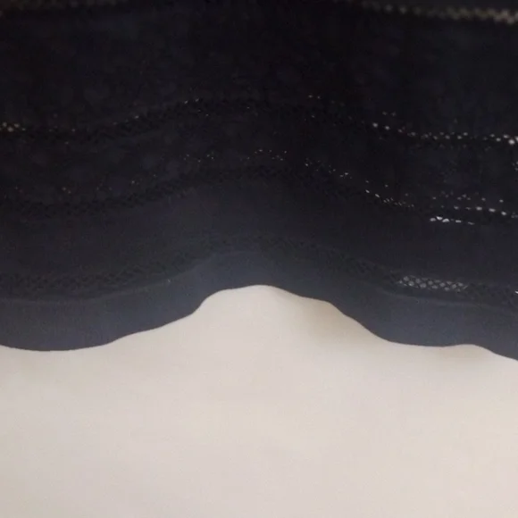 Bongo Black Mesh/Print Top - Picture 6 of 9